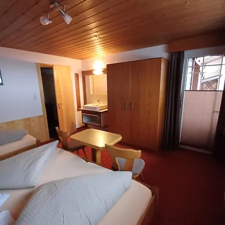 Haus Helene Prantl *